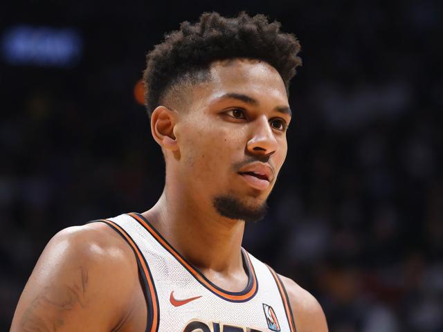 B体育官网_年轻天才：如何在NBA快速出道并获得成功