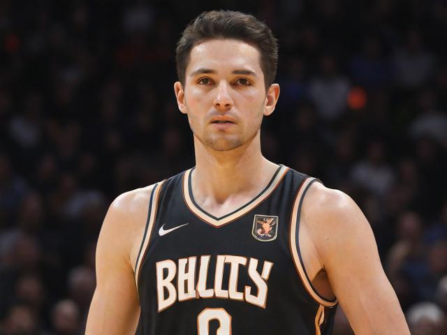 B体育官网_开拓者夏普50分，击败森林狼，nba开拓者夏季联赛