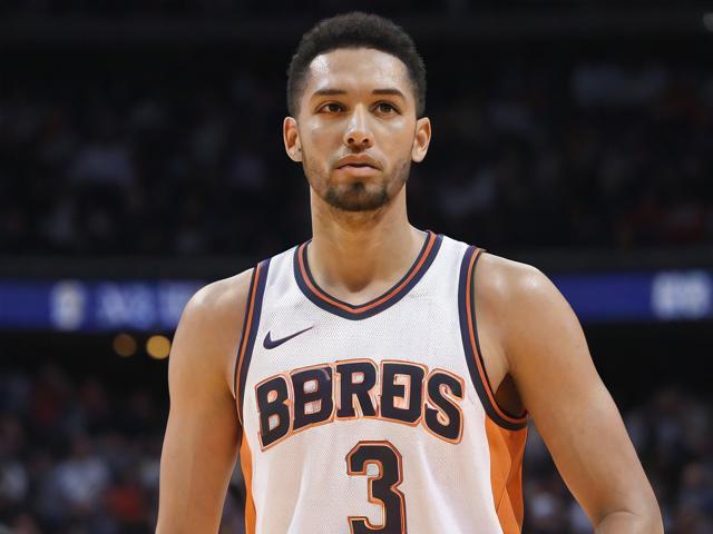 B体育官网_掘金约基奇三双，力克爵士西部排名上升，nba_约基奇27分掘金力克太阳