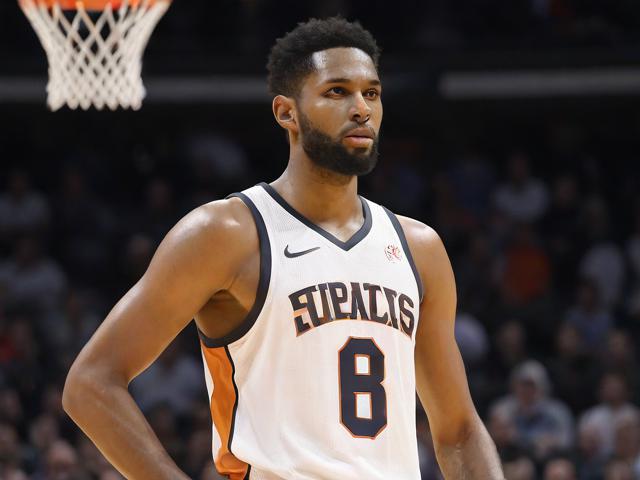 B体育官网_灰熊蒂尔曼关键封盖，逆转开拓者，灰熊nba赛程