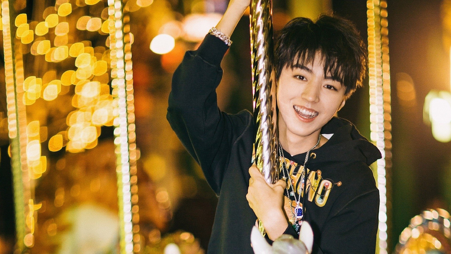 自由泳滑行距离最长选手达到3.2米，长距离自由泳划频在多少最好